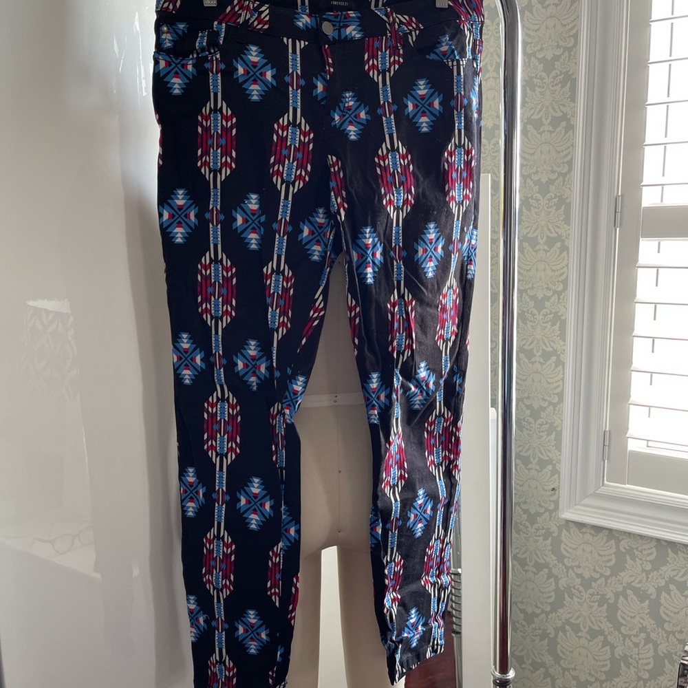 Forever 21 Black Multicolour Printed Skinny Jeans